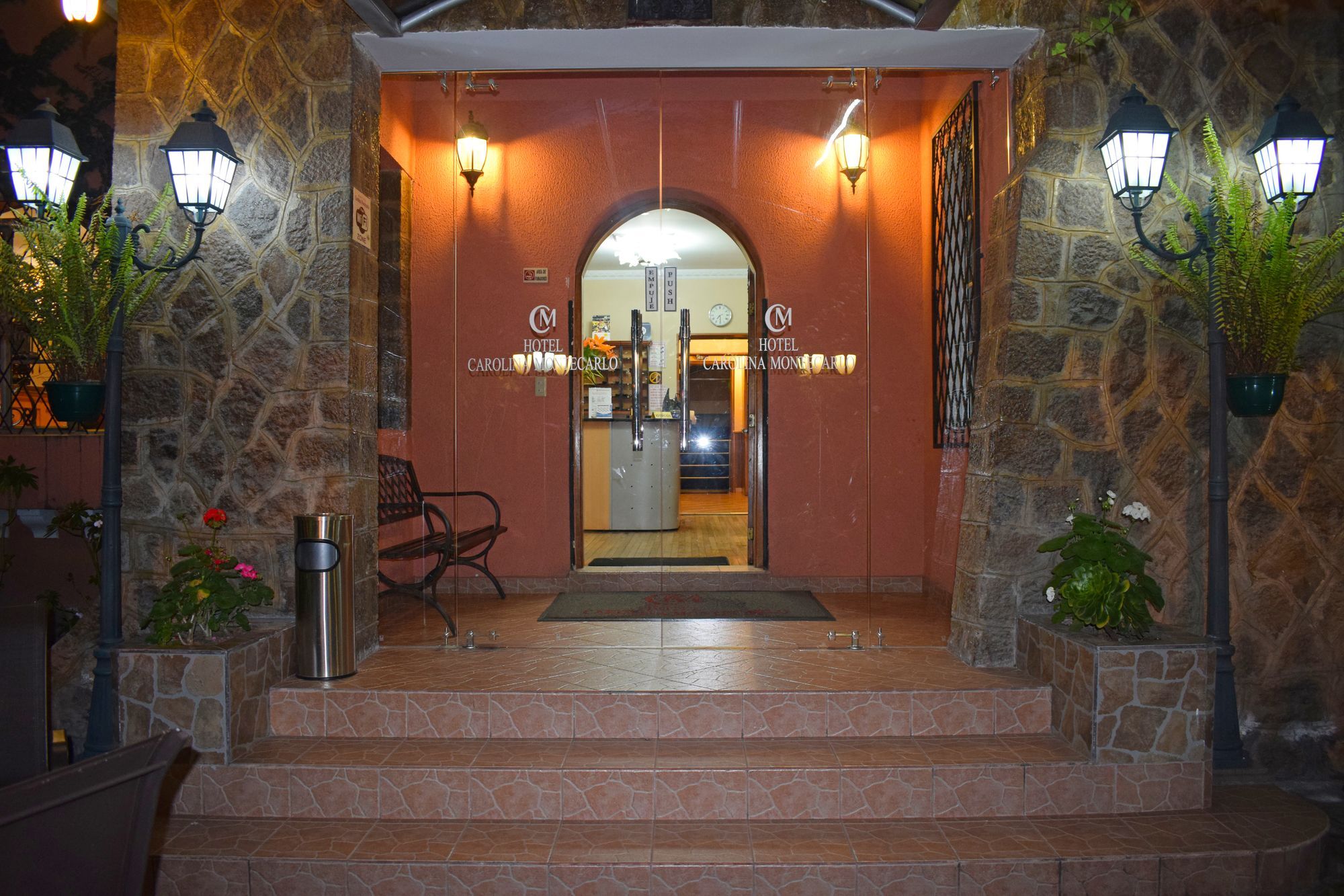 Hotel Carolina Montecarlo Quito Exteriér fotografie