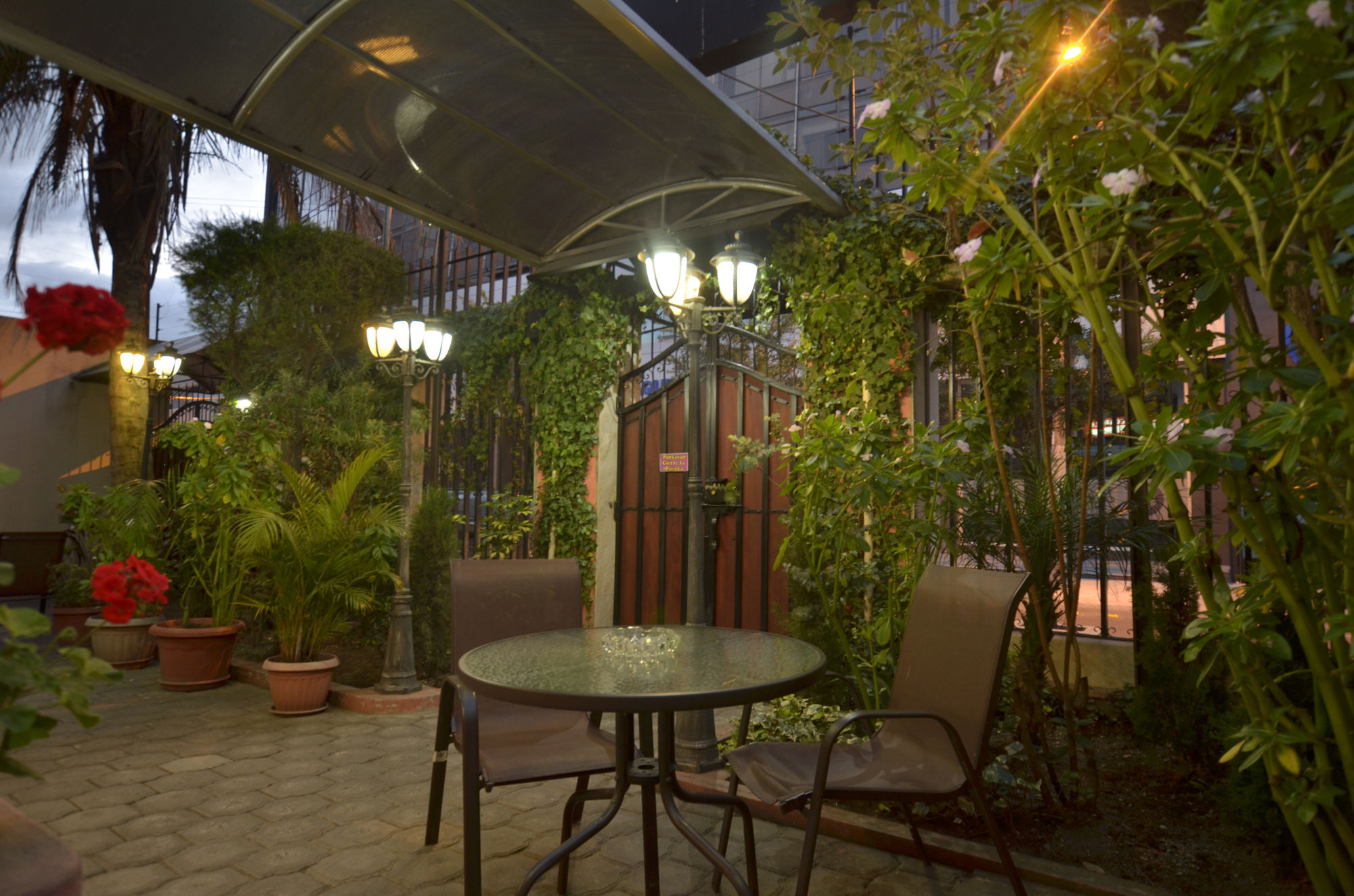 Hotel Carolina Montecarlo Quito Exteriér fotografie
